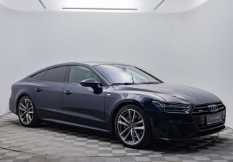 Подержанный автомобиль Audi A7 2018 года (7 фото)