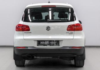 Подержанный автомобиль Volkswagen Tiguan 2013 года (6 фото)