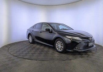 Подержанный автомобиль Toyota Camry Sedan 2020 года (3 фото)