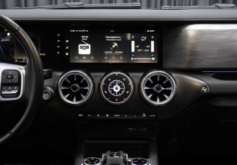 Подержанный автомобиль Tank 300 2023 года (15 фото)