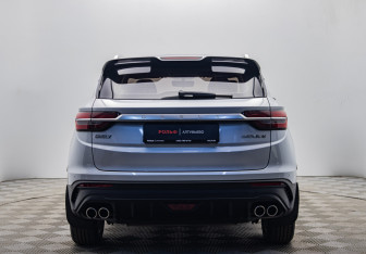 Подержанный автомобиль Geely Coolray 2021 года (4 фото)