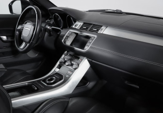 Подержанный автомобиль Land Rover Range Rover Evoque 2014 года (9 фото)