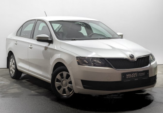Подержанный автомобиль Skoda Rapid Liftback 2019 года (3 фото)