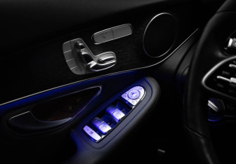 Подержанный автомобиль Mercedes-Benz GLC Coupe 2020 года (14 фото)