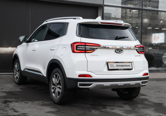 Подержанный автомобиль Chery Tiggo 4 2022 года (6 фото)