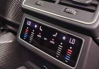 Подержанный автомобиль Audi A6 Wagon 2019 года (21 фото)