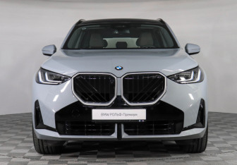 Новый BMW X3 2025 (3 фото)