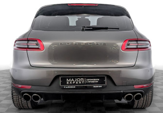 Подержанный автомобиль Porsche Macan 2014 года (6 фото)