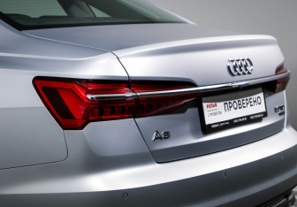 Подержанный автомобиль Audi A6 Sedan 2018 года (16 фото)
