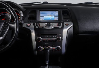 Подержанный автомобиль Nissan Murano Suv 2012 года (13 фото)