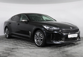 Подержанный автомобиль Kia Stinger 2019 года (3 фото)