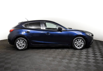 Подержанный автомобиль Mazda 3 Hatchback 2014 года (4 фото)