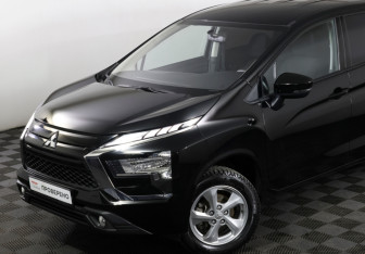 Подержанный автомобиль Mitsubishi Xpander 2023 года (22 фото)