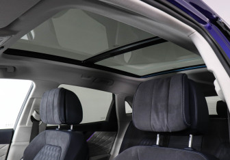 Подержанный автомобиль Hongqi HS5 2024 года (21 фото)