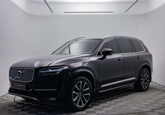 Подержанный автомобиль Volvo XC90 2015 года (1 фото)