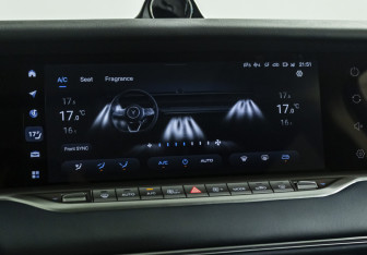 Подержанный автомобиль Voyah Free 2023 года (15 фото)