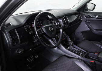 Подержанный автомобиль Skoda Kodiaq 2019 года (14 фото)