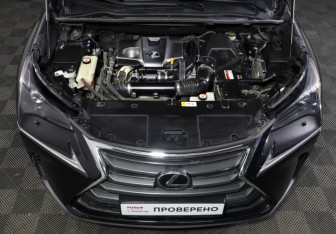 Подержанный автомобиль Lexus NX 2017 года (9 фото)