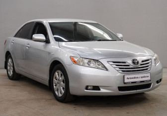 Подержанный автомобиль Toyota Camry Sedan 2008 года (3 фото)