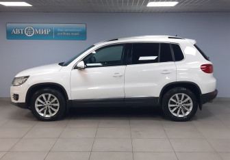 Подержанный автомобиль Volkswagen Tiguan 2013 года (8 фото)