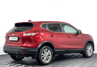 Подержанный автомобиль Nissan Qashqai 2018 года (5 фото)