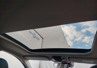 Подержанный автомобиль Kia K5 2023 года (11 фото)