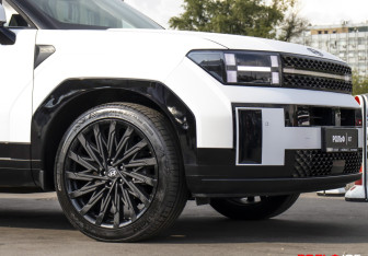 Подержанный автомобиль Hyundai Santa Fe 2024 года (31 фото)