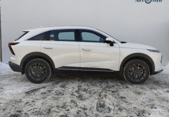 Подержанный автомобиль Haval F7 2024 года (4 фото)