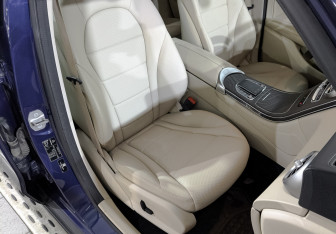 Подержанный автомобиль Mercedes-Benz GLC Coupe 2019 года (22 фото)