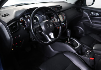 Подержанный автомобиль Nissan Qashqai 2020 года (15 фото)