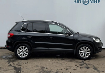 Подержанный автомобиль Volkswagen Tiguan 2011 года (4 фото)