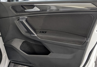 Подержанный автомобиль Volkswagen Tiguan 2018 года (25 фото)