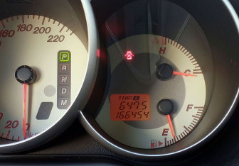 Подержанный автомобиль Mazda 3 Hatchback 2008 года (14 фото)