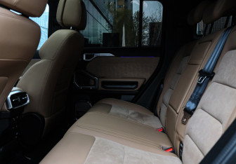 Подержанный автомобиль Jetour T2 2024 года (10 фото)