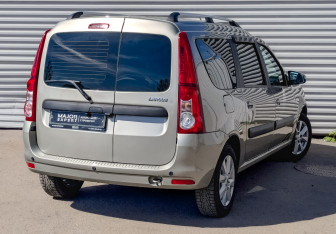 Подержанный автомобиль LADA (ВАЗ) Largus Wagon 2022 года (5 фото)
