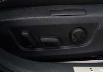 Подержанный автомобиль Skoda Superb Liftback 2024 года (18 фото)