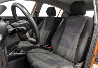 Подержанный автомобиль Kia Rio Hatchback 2019 года (19 фото)