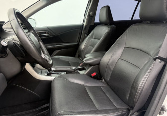 Подержанный автомобиль Honda Accord Sedan 2013 года (10 фото)