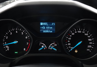 Подержанный автомобиль Ford Focus Hatchback 2018 года (11 фото)