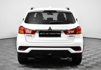 Подержанный автомобиль Mitsubishi ASX 2019 года (4 фото)