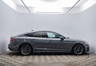 Подержанный автомобиль Audi A5 Liftback 2020 года (4 фото)