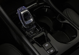 Новый Volvo XC40 2024 (22 фото)