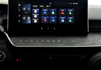 Новый Toyota Camry Sedan 2025 (11 фото)