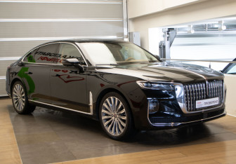 Подержанный автомобиль Hongqi H9 2023 года (3 фото)