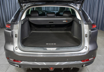 Подержанный автомобиль Changan UNI-K 2022 года (10 фото)