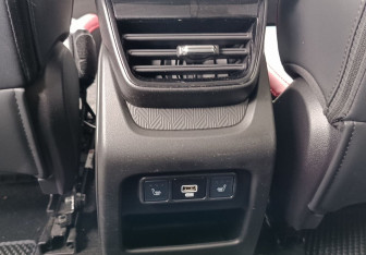 Подержанный автомобиль Haval H3 2024 года (18 фото)