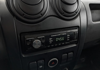 Подержанный автомобиль LADA (ВАЗ) Largus Wagon 2021 года (21 фото)