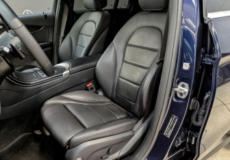 Подержанный автомобиль Mercedes-Benz GLC Coupe 2021 года (20 фото)