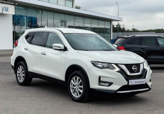 Подержанный автомобиль Nissan X-Trail 2019 года (3 фото)