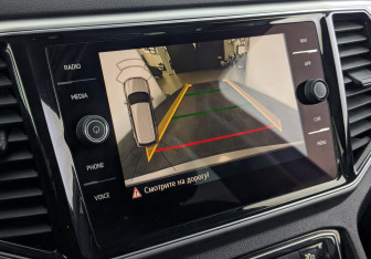 Подержанный автомобиль Volkswagen Teramont 2019 года (30 фото)